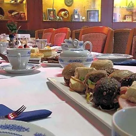 Restaurant & Druidenstein Hotel